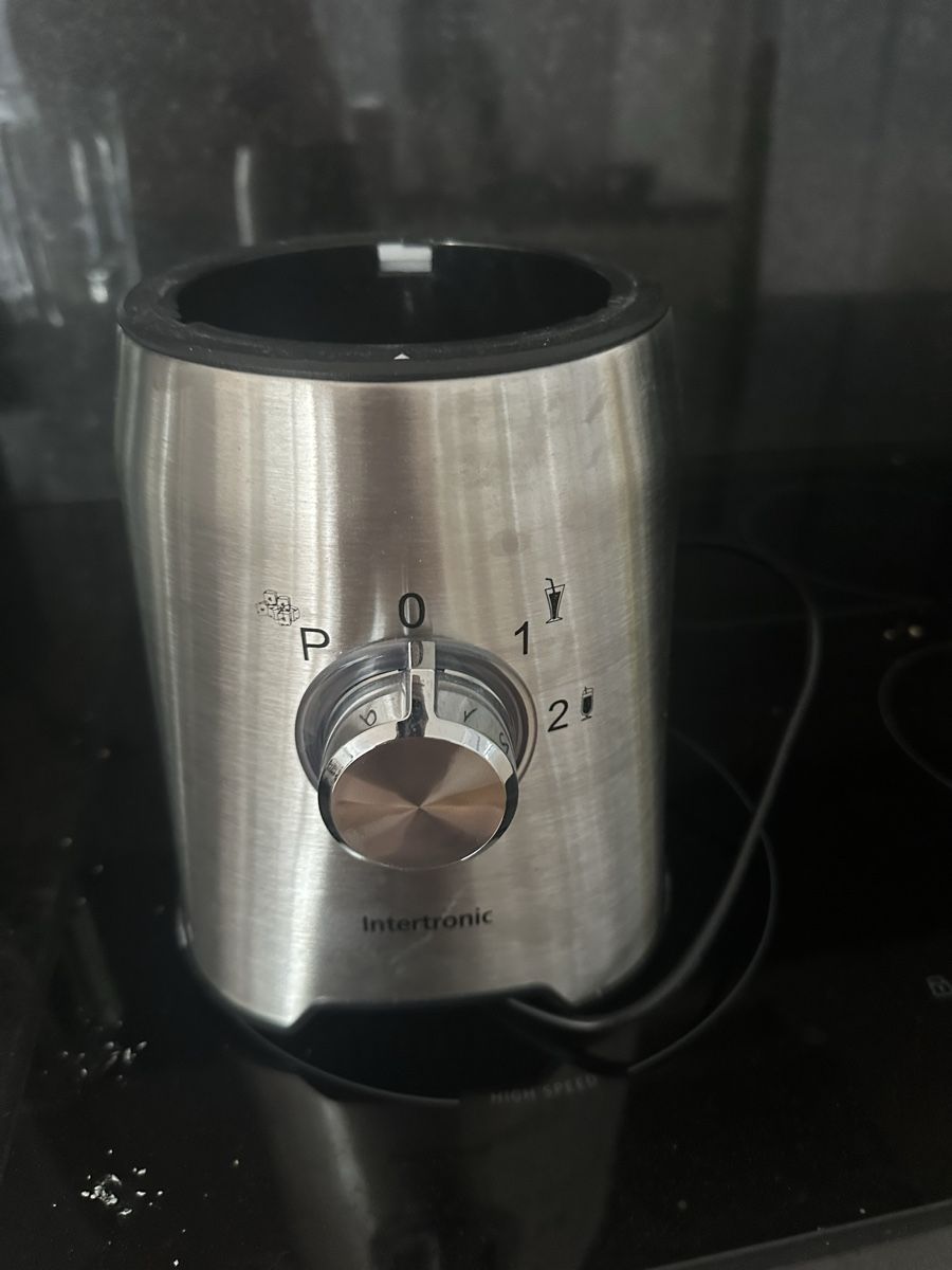 Elettrodomestici da cucina: Standmixer Intertronic Edelstahl   – Usato da Fahrwangen venduto da jas_j6yg