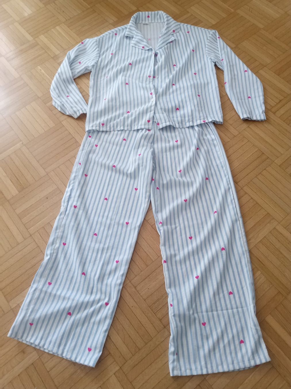 Negligees & Pigiami: Pyjama d'été – Usato da Biel/Bienne venduto da Ganesh12