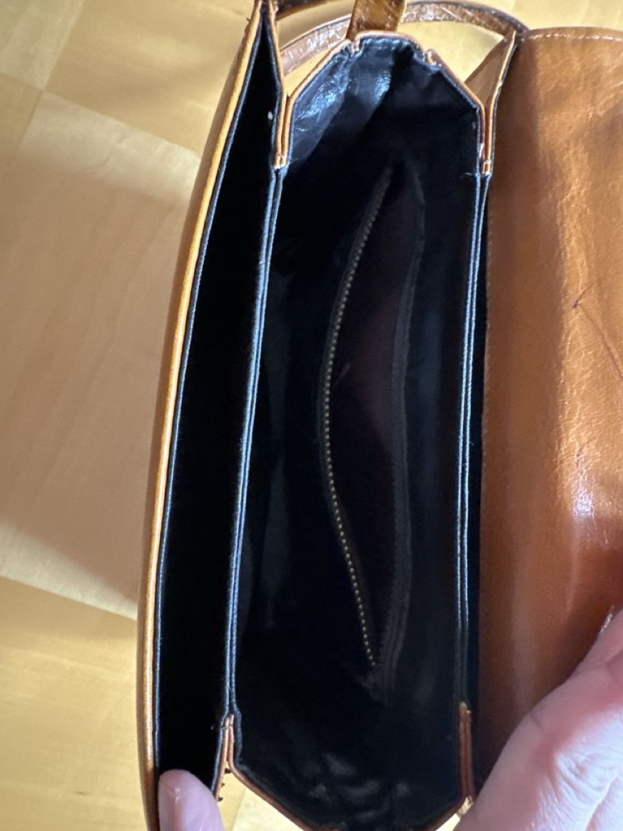 Borse da donna: Vintage Leder Tasche braun – Usato da Zürich venduto da Misus.Flohmi 7