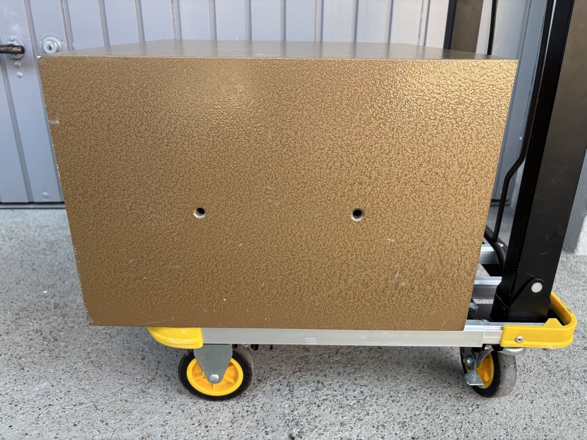 Tresor: Tresor Safe mit 2 Schlüsseln – Gebraucht aus Winterthur von sutti02 2