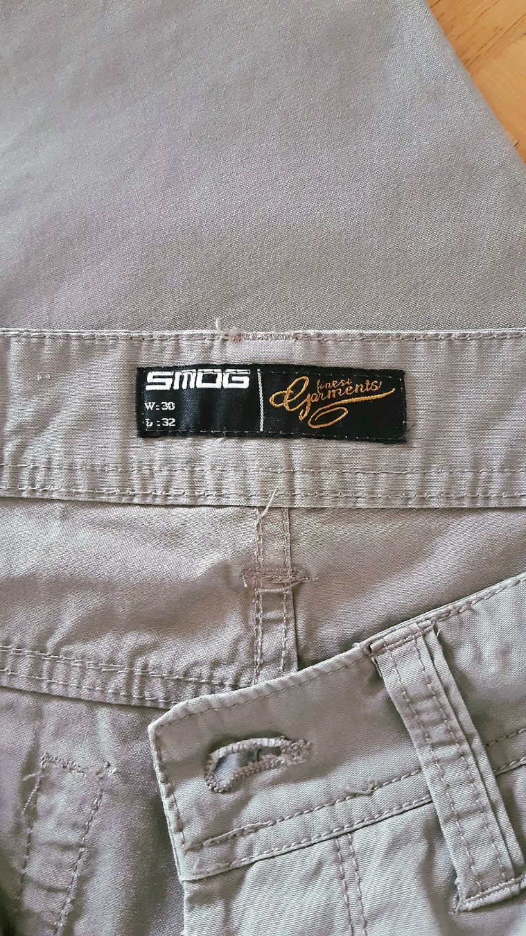 Jeans: Leichte Sommerjeans – Gebraucht aus Biel/Bienne von Jumajo