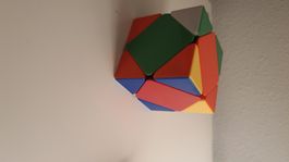 Bunter Knobelspass: Pyramide Puzzle für helle Köpfe!