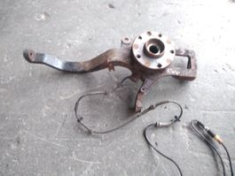 Alfa Romeo 166  3.2  Achsschenkel vorne rechts