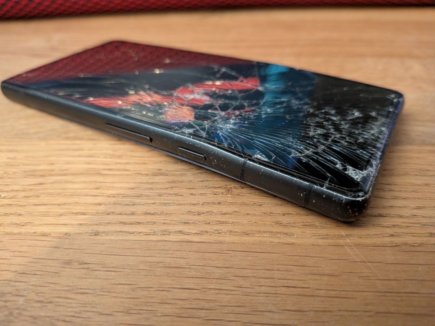 Google Telefoni cellulari / Smartphones: Smartphone Google Pixel 7a (Displaybruch, Verbogen) – Difettoso da Thal venduto da moser_p 3