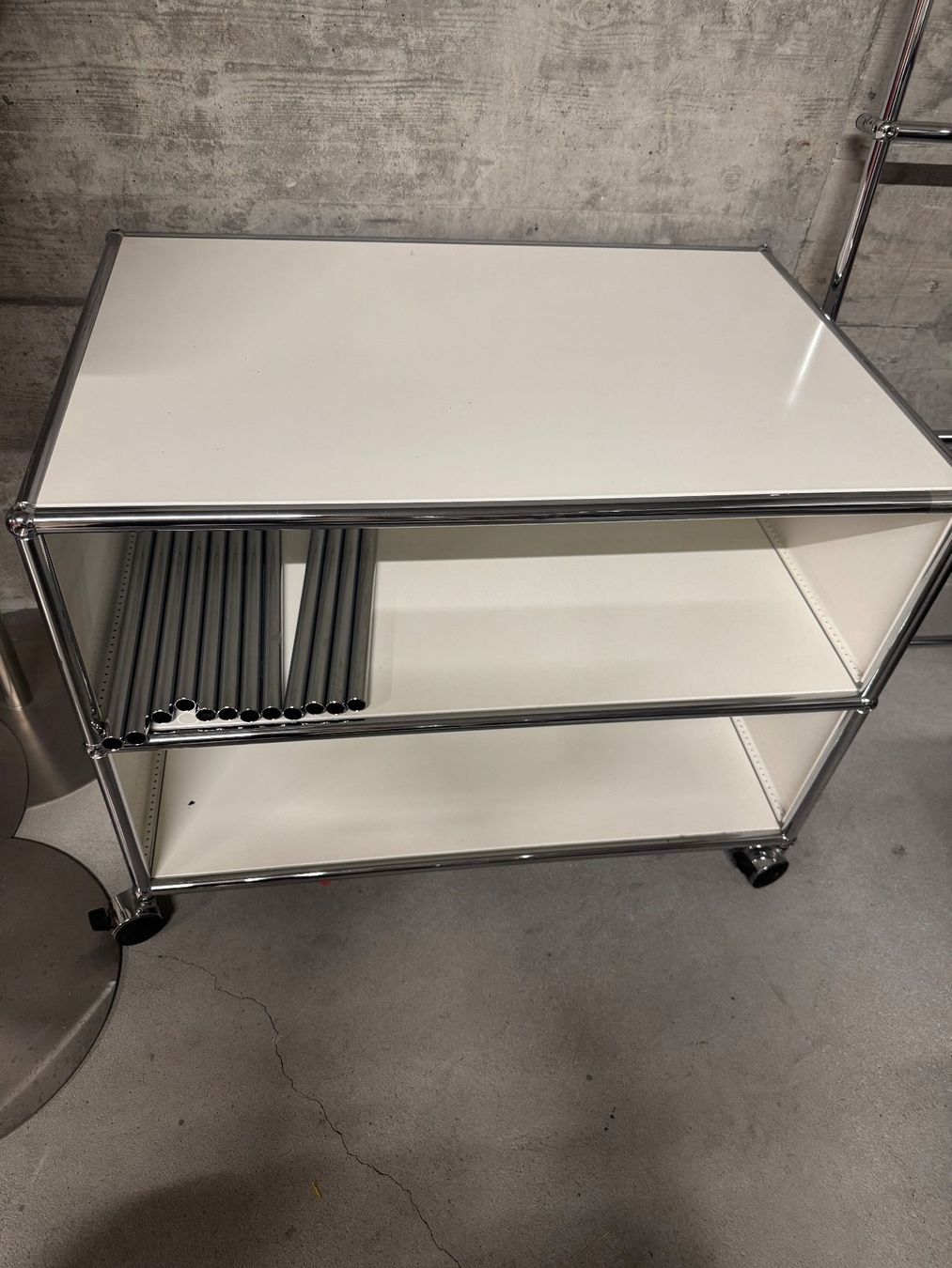 USM Eléments de bureau: USM Haller Schublade – D'occasion à Luterbach par Silvan1898