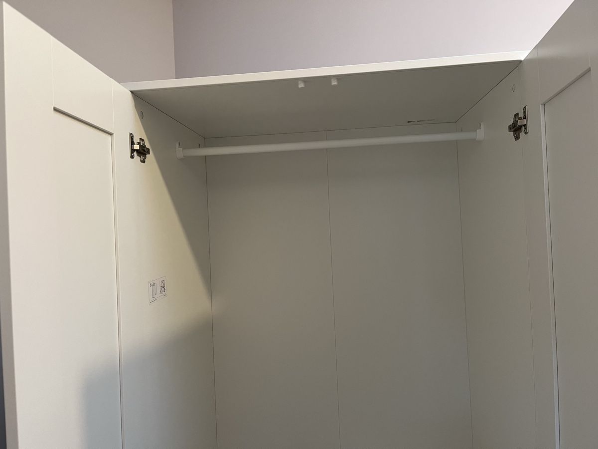 Armadi: Armoire IKEA Brimnes presque neuve – Nuovo (secondo la descrizione) da Bern venduto da twende75 3
