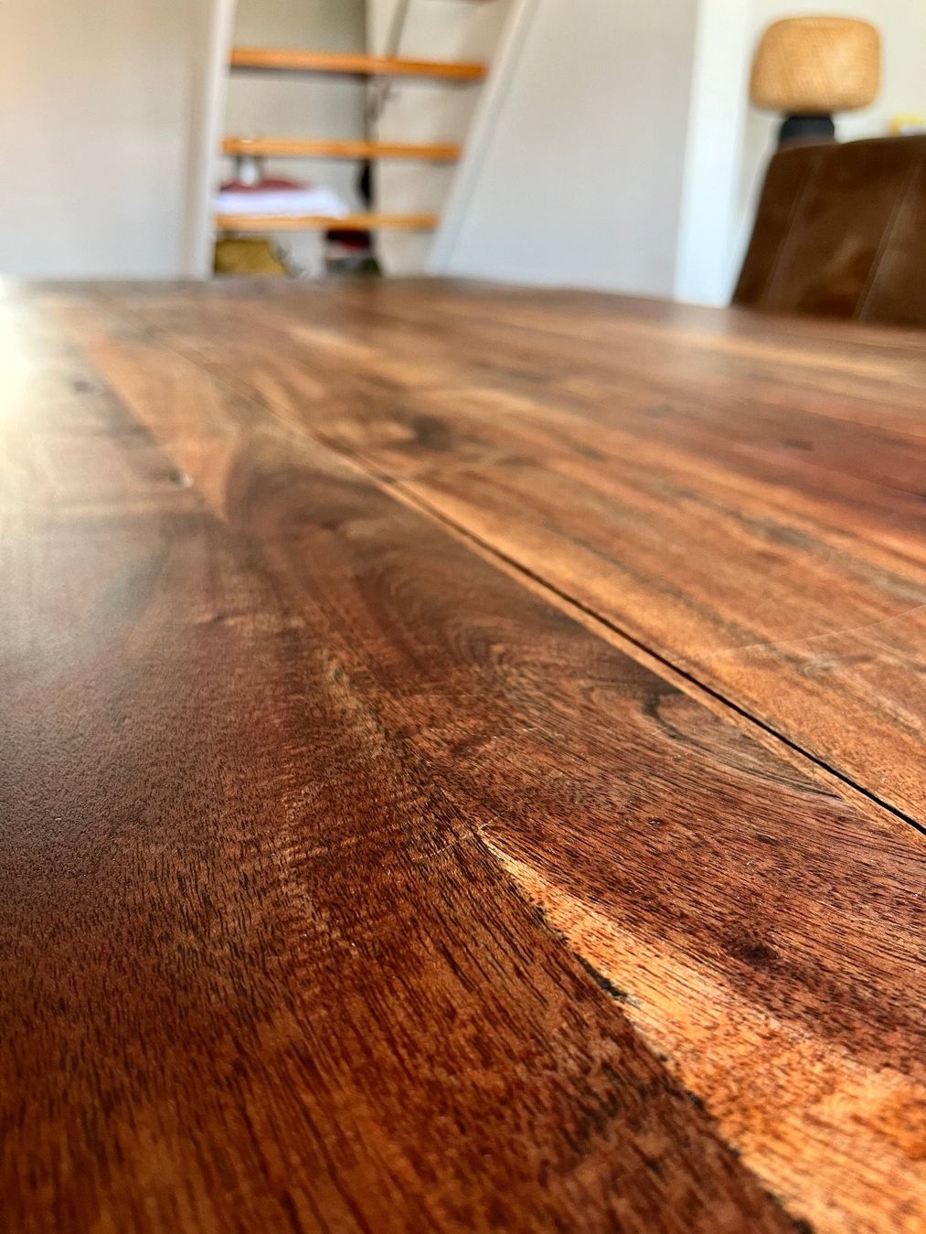 Tavoli: Massiver Esstisch aus Holz – Usato da Niederhasli venduto da roughus 4