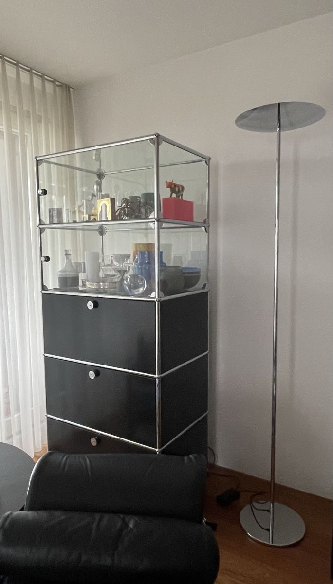 Belux Lampade: BELUX Classic Stehleuchte Chrom – Usato da Hünenberg See venduto da DND5