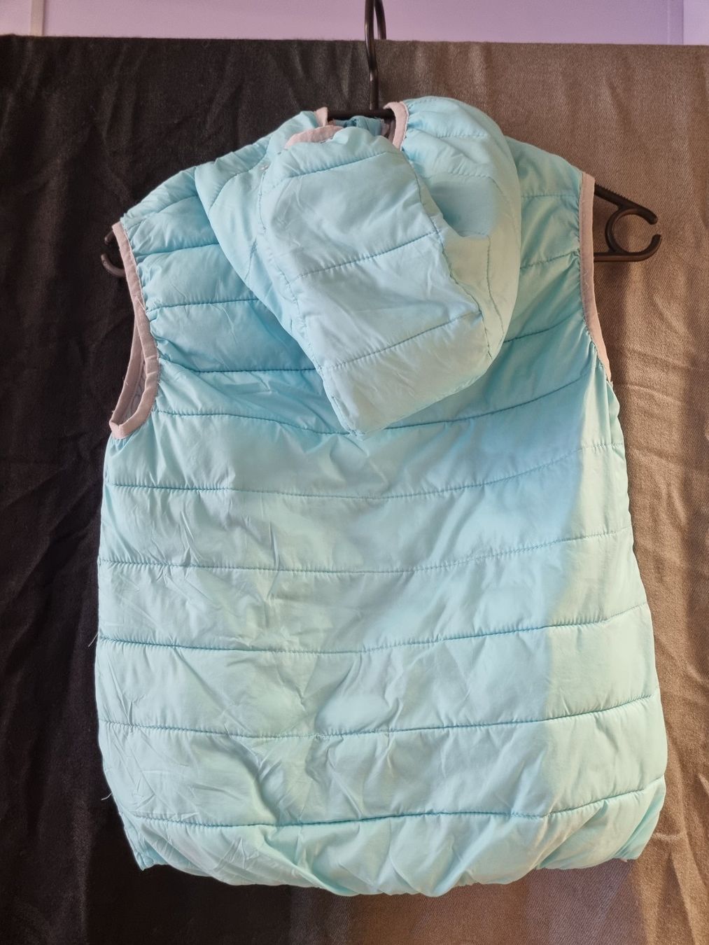Gilets & Westen: Alive Gilet Grösse 140 / 146 – Gebraucht aus Schönenwerd von Chez_Mimi 1