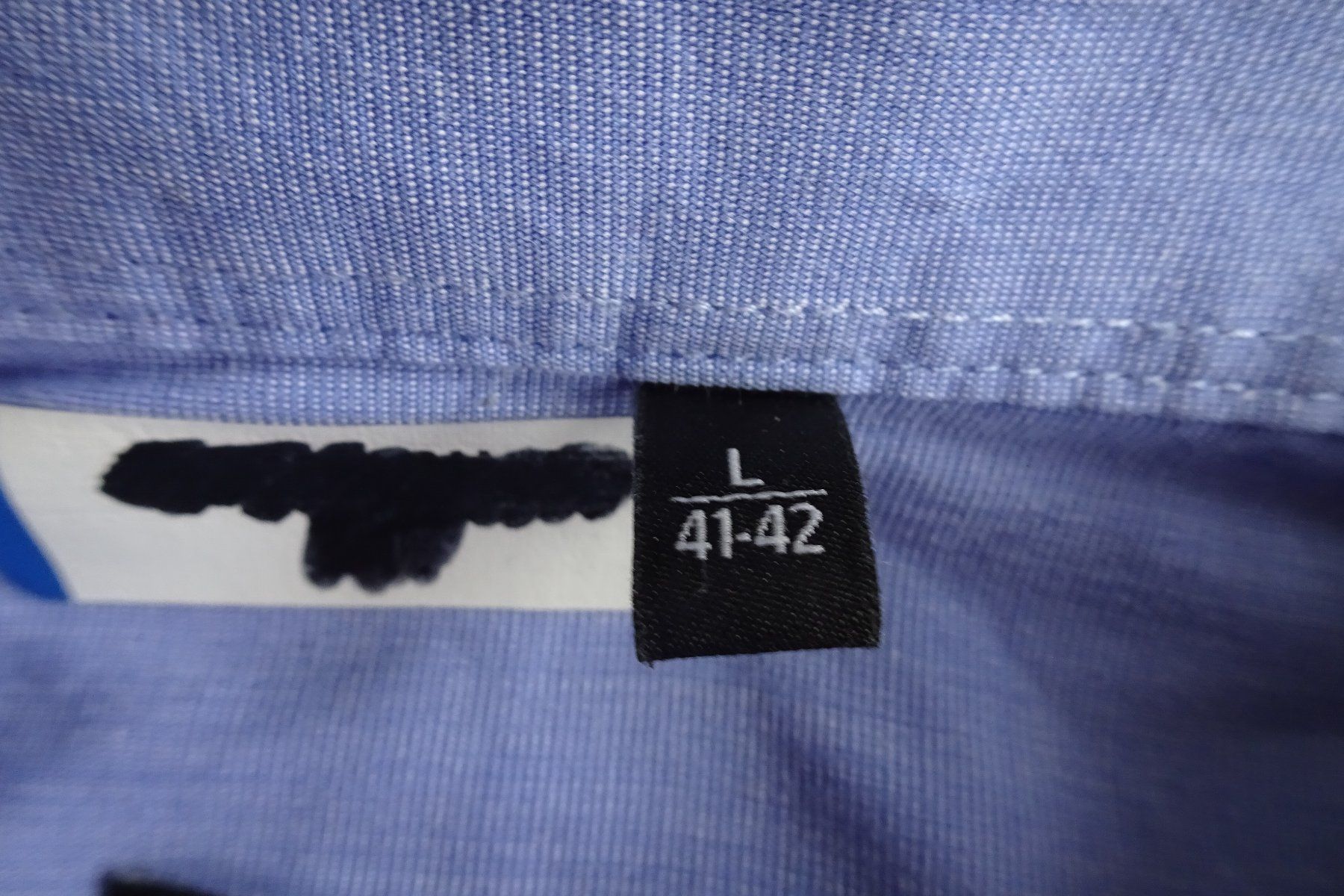 Chemises: Herren Hemd hellblau Gr. 41-42 – D'occasion à Strengelbach par schmetterling20 2