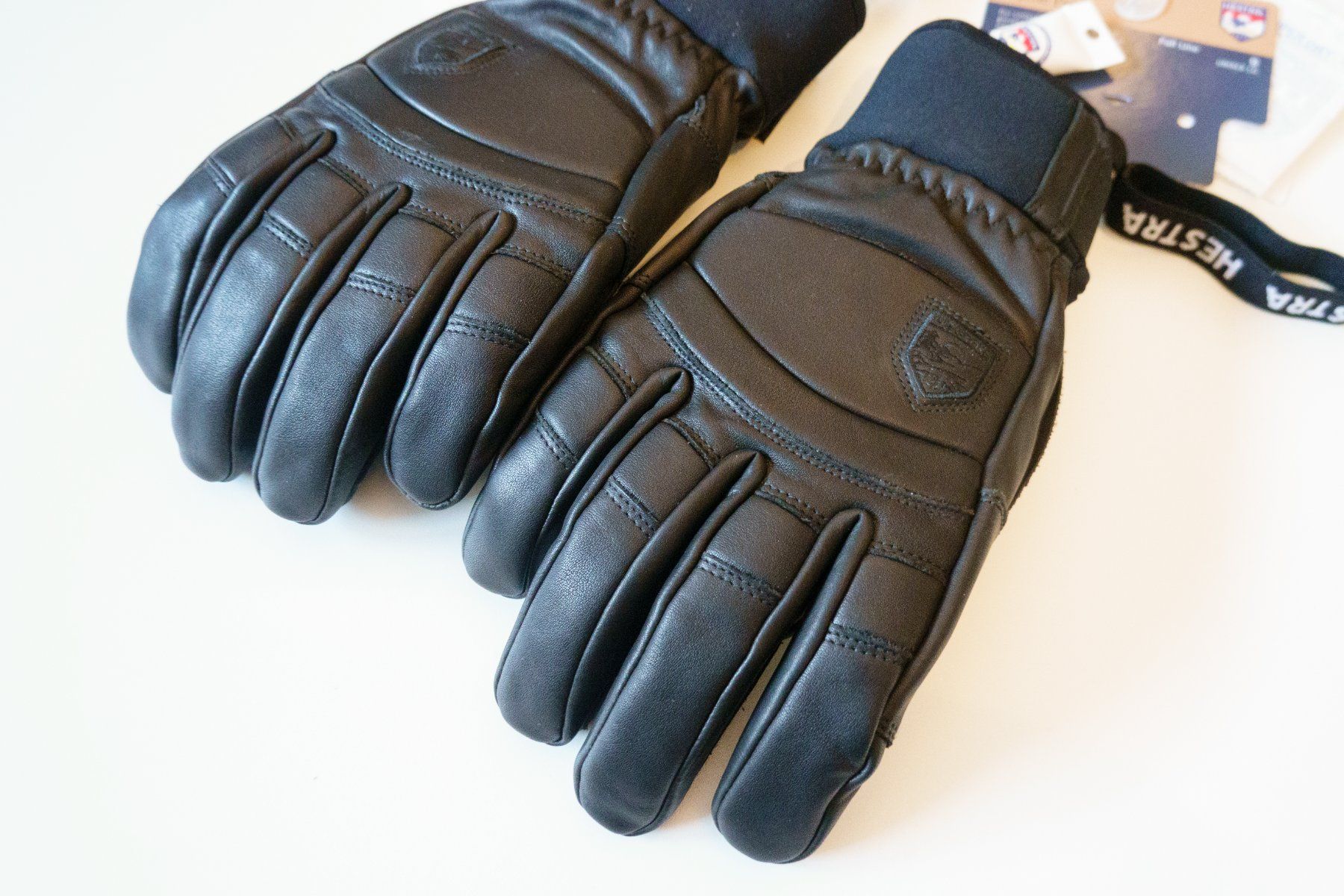 Hestra Guanti & manicotti: Hestra Fall Line - Leder Ski Handschuhe - NEU - Grösse 9 – Nuovo e nell'imballaggio originale da Flims Waldhaus venduto da wittwermathias 1