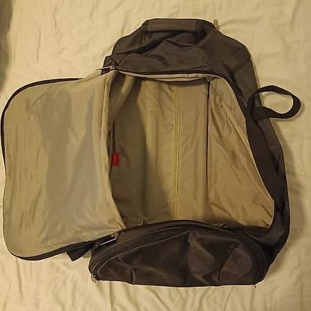 Sac de sport à roulette comme neuf 