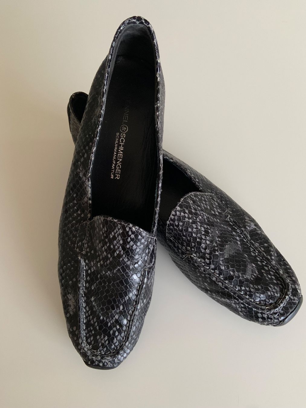 Kennel + Schmenger Damenschuhe: Slipper von Kennel & Schmenger 37.5 – Gebraucht aus Weggis von Viva80