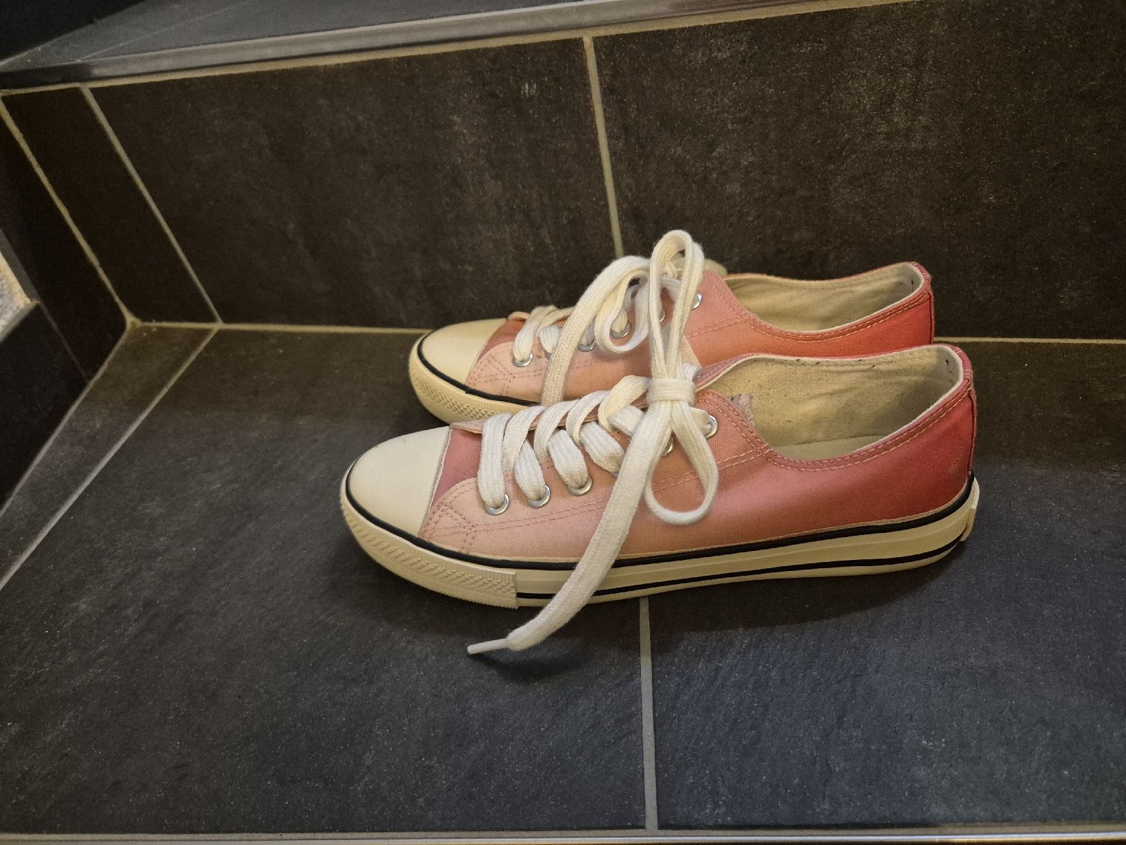 Chaussures hommes: Schuhe 37 – D'occasion à Würenlingen par kuh33