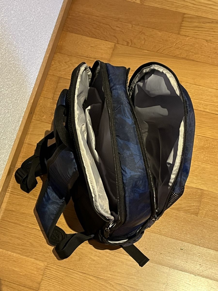 Yonex Sacs à dos: Yonex Team Backpack S – D'occasion à Luzern par Govision 3