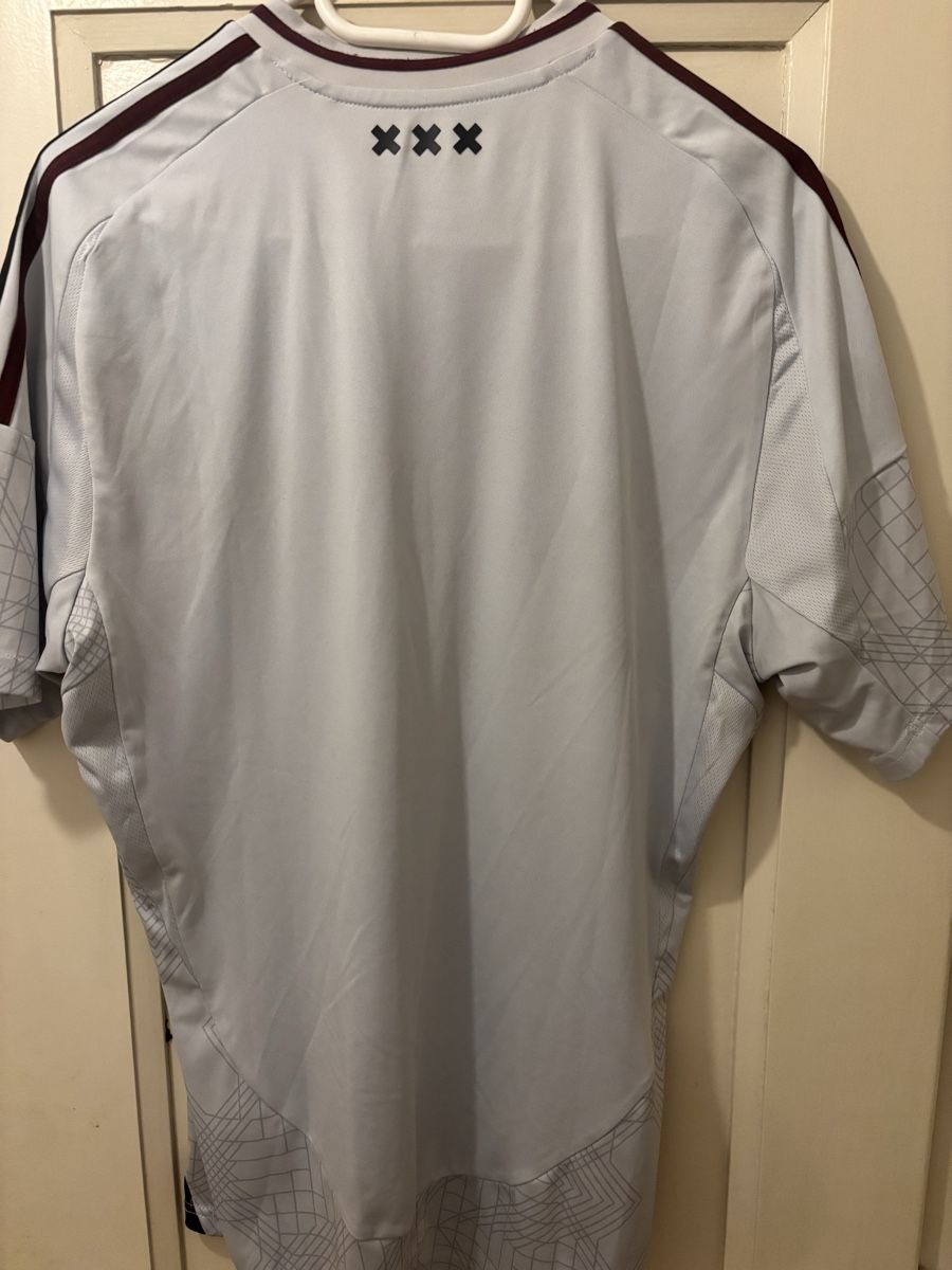 Adidas Canottiere & Pantaloni: Maillot Third Ajax Amsterdam, saison 2024/25. Taille L – Usato da Genève venduto da Abdi27 1