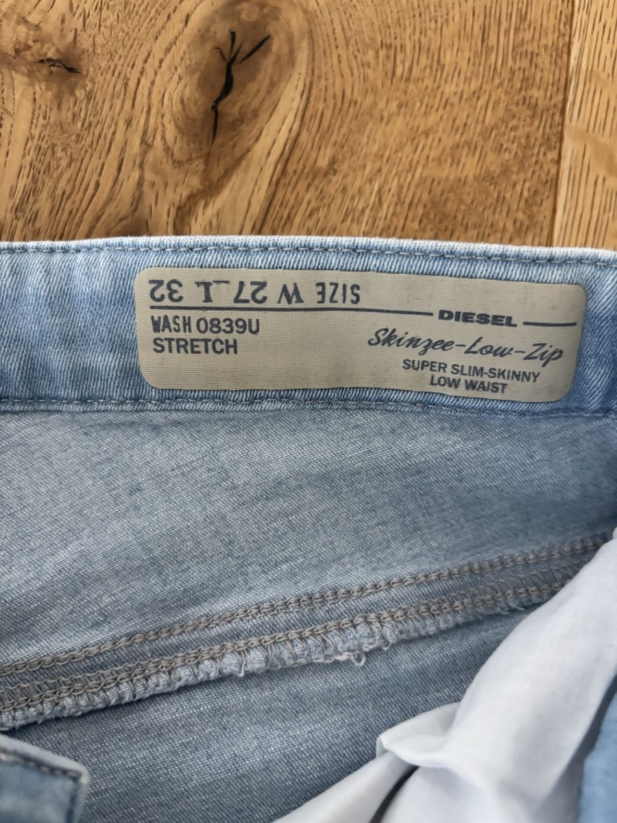 Diesel Jeans: Diesel Jeans – D'occasion à Buttisholz par Melsan 1
