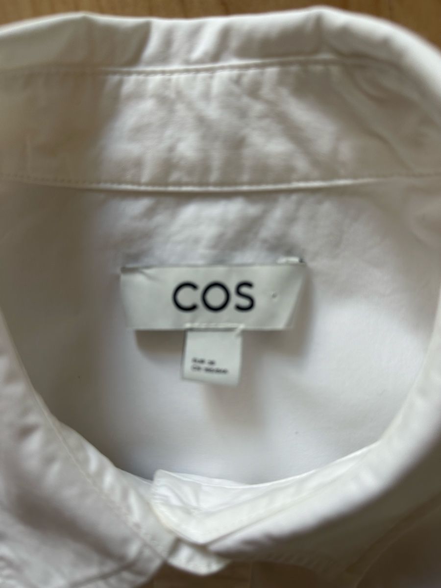 Cos Camicette: COS lässiges Hemd Gr. 36 – Nuovo (secondo la descrizione) da Zürich venduto da TheaVMO 1