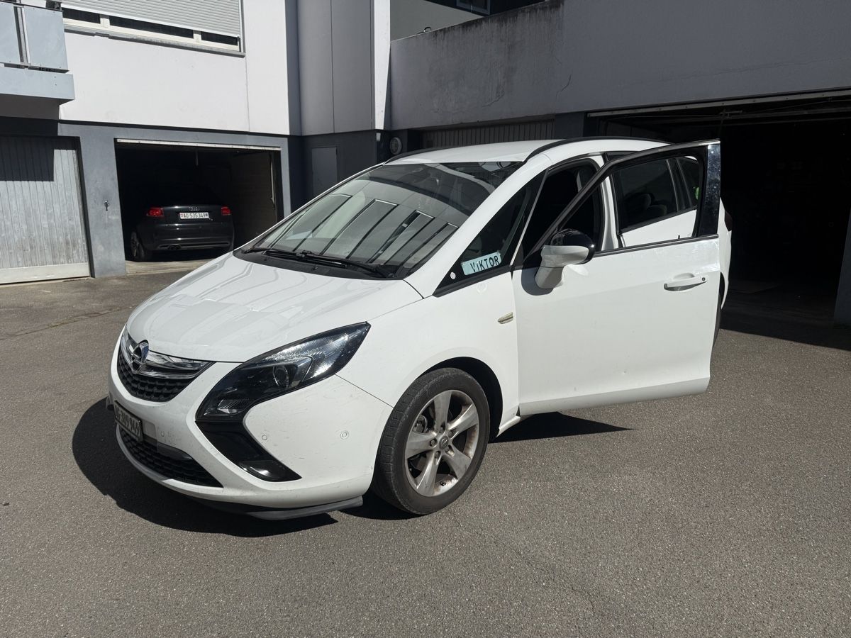 Opel Automobili: Opel Zafira C, 7 Plätzer, Automat. – Difettoso da Gebenstorf venduto da viktor623