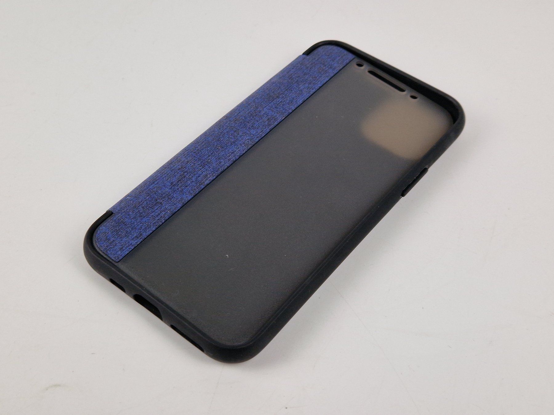 Apple Cover & Protezioni schermo: IPhone 11 Hülle Schwarz Blau – Usato da Muhen venduto da Restwert_Muhen 2