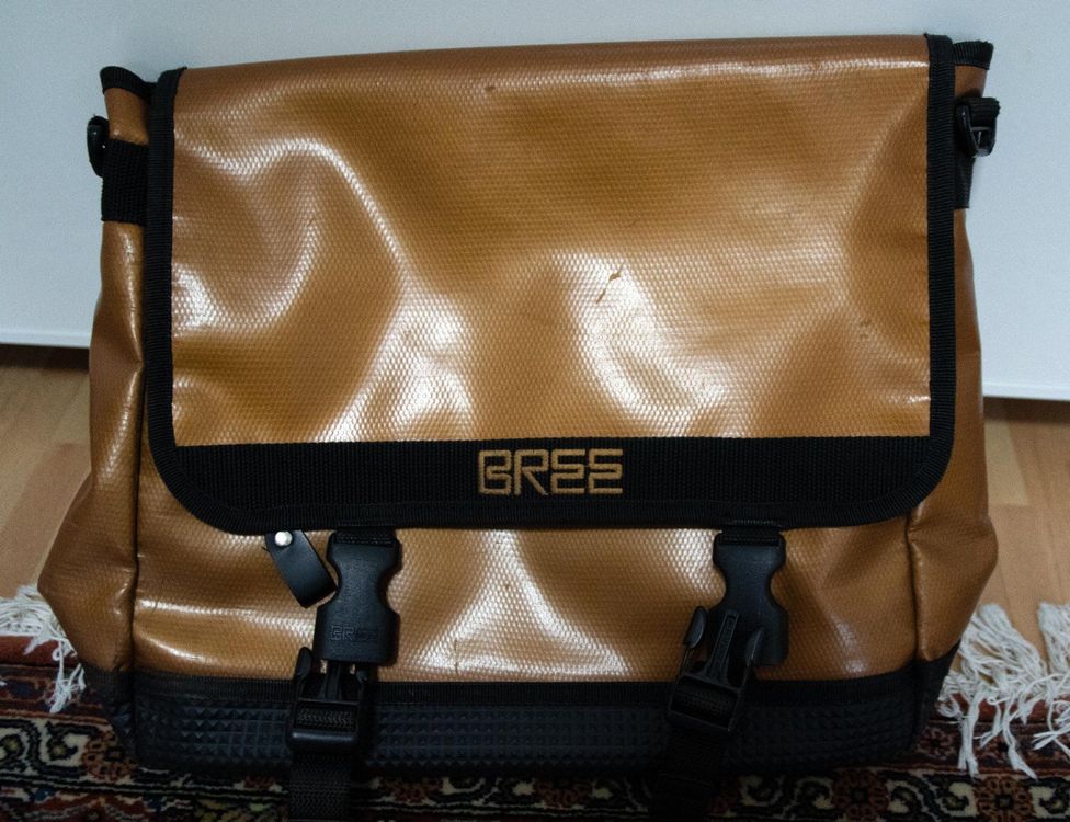 bree-messenger-bag-braun-gebraucht-in-basel-f-r-chf-8-mit-lieferung