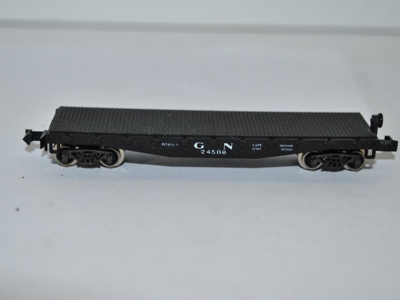 Modelleisenbahnen: Atlas Flachwagen US (JLP201) – Gebraucht aus Aarwangen von Leg_10439