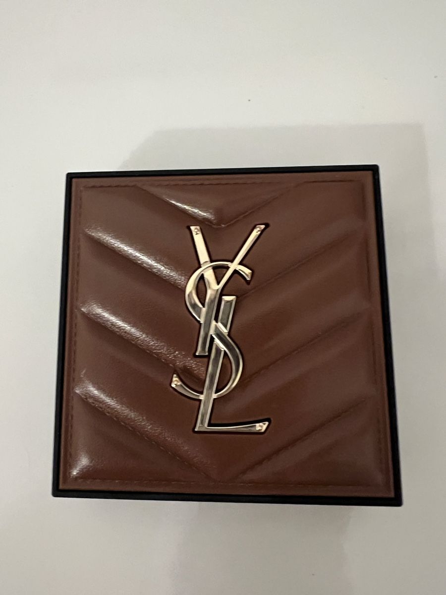 Make-up: YSL All Hours Hyper Bronze Bronzing Powder 01 Light Sepia – Neu (gemäss Beschreibung) aus Zurich von Aleksandra_st