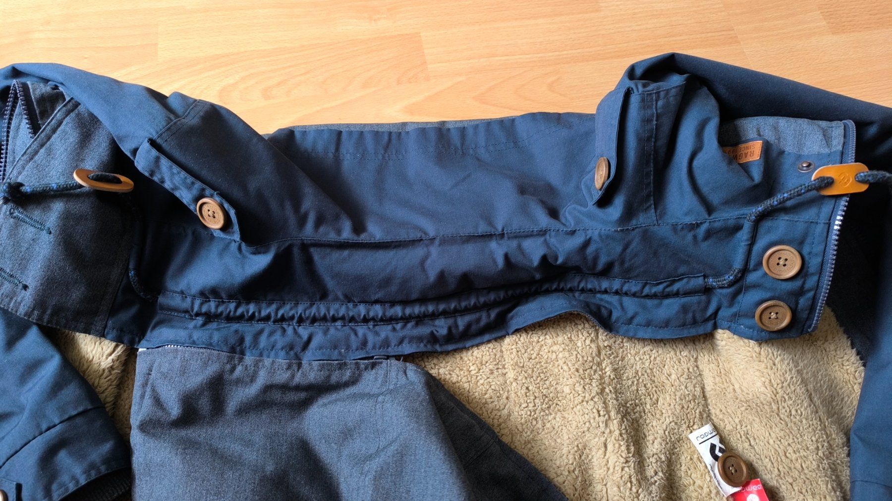 Ragwear Giacche: Winterjacke Ragwear, Grösse 38, mit warmem Teddyfutter, – Usato da Rüti ZH venduto da Zanthena 4