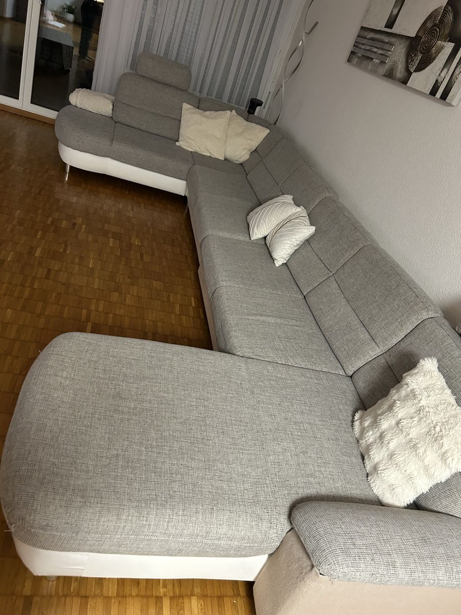 Sofas: Grosse 4.25m Wohnlandschaft mit Schlaffunktion – D'occasion à Dietlikon par ade_sk8v 3