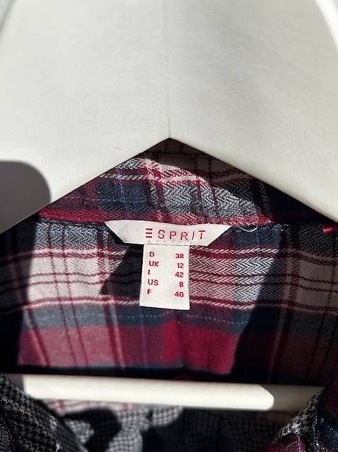 Esprit Camicette: Esprit camicetta - Bluse da/ab 1.- – Usato da Bellinzona venduto da Steve83_ 1
