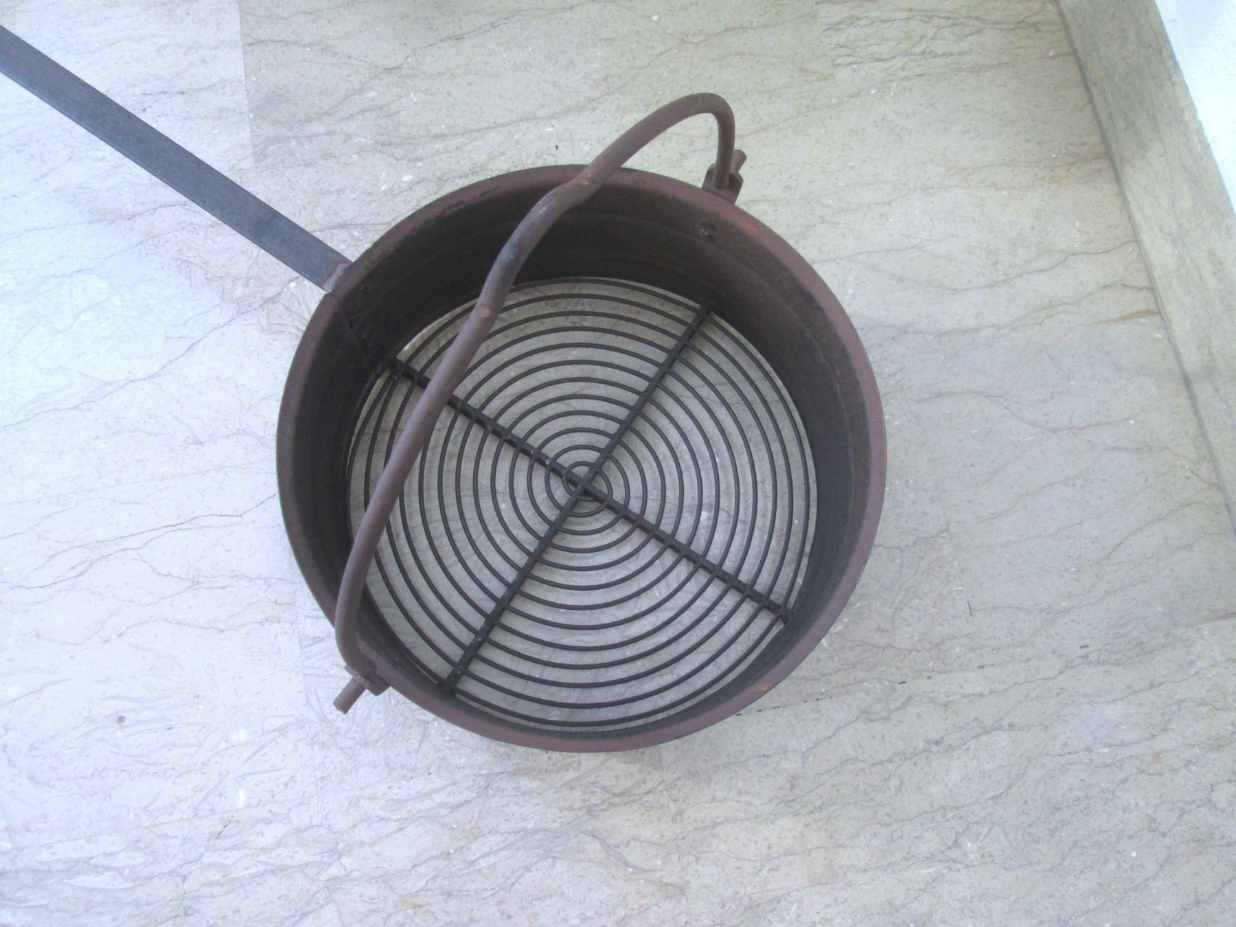 Pfannen: Kastanienpfanne – Gebraucht aus Sementina von babucia 1