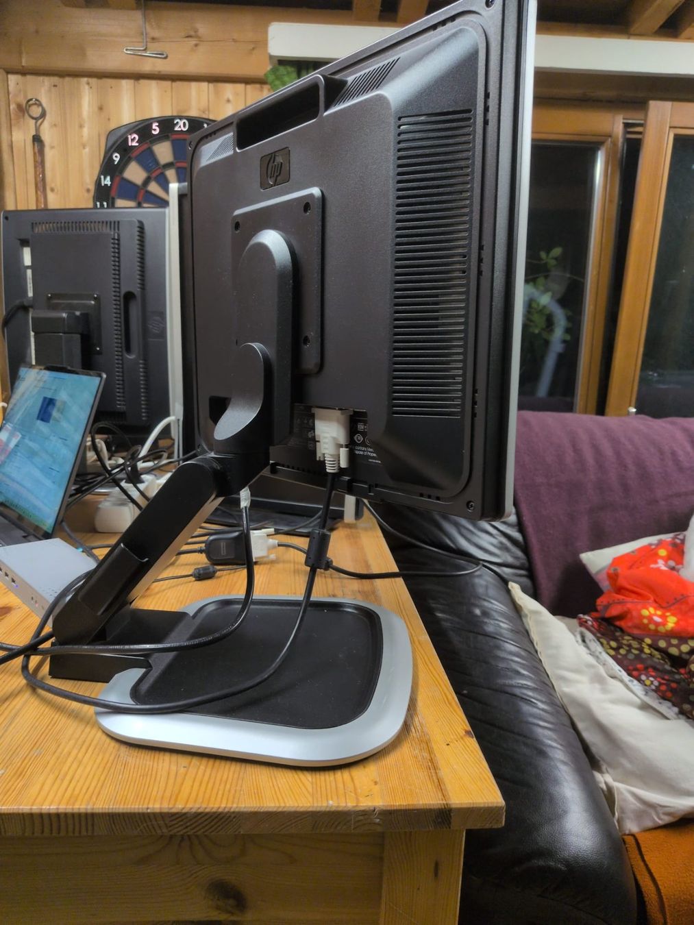 Monitor: 2* HP Monitore – Usato da Adliswil venduto da lul_5h6f 1
