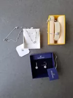 Swarovski Ohrringe, Armband und Halskette