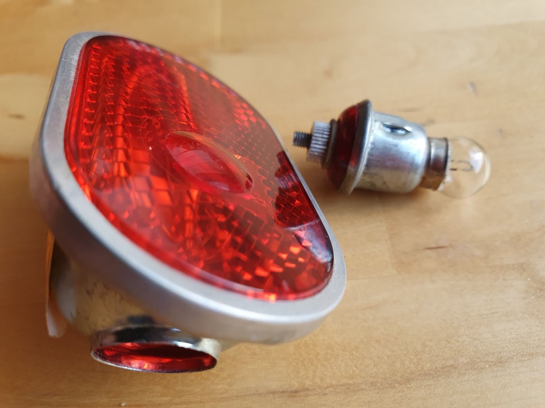 Sachs Parti ricambio per ciclomotori: NOS- OLDI Rücklicht CH neu – Nuovo (secondo la descrizione) da Niedergösgen venduto da joh_6txt