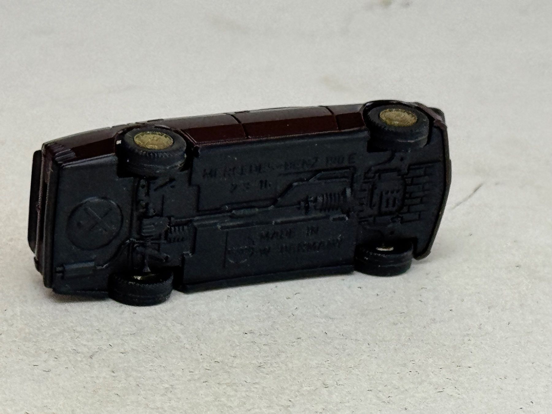 Herpa Modellini d'auto: VE- Herpa Mercedes 190 E braunrot – Usato da Elm venduto da Wikmtz 2