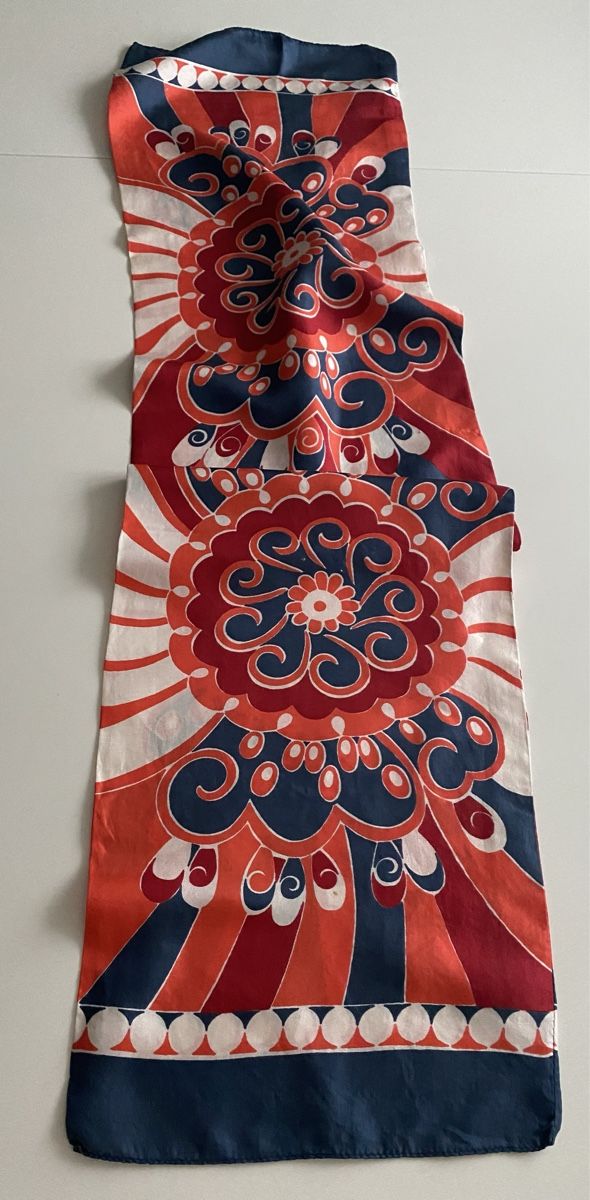 Foulard & Sciarpe: Seiden Schal 🌸 – Usato da Opfikon venduto da Luis144 4