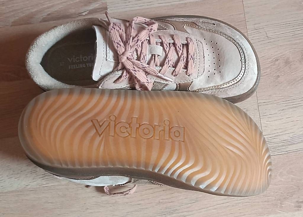 Scarpe da donna: Barefoot sneakers 37 – Nuovo e nell'imballaggio originale da Locarno venduto da Siti_Style 1