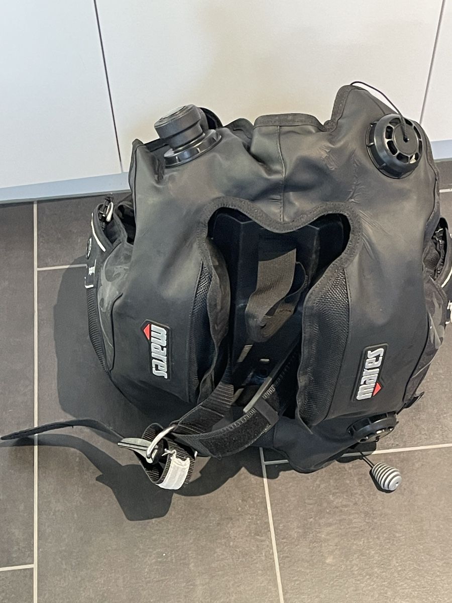Mares Respiratori & Giubbotti: Mares Dragon Tarierjacket (Größe XS) – Usato da Böckten venduto da Dive-green 3
