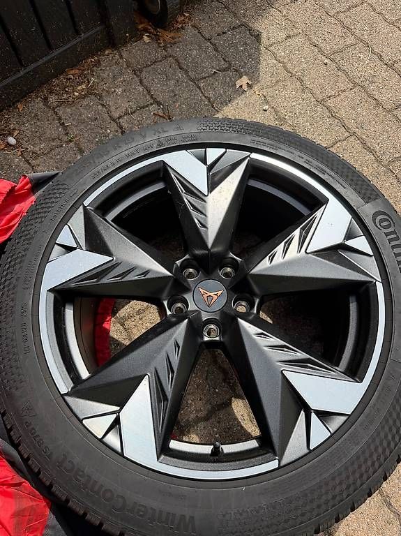 Continental Pneus & Kompletträder: Set de 4 roues hiver complètes – Gebraucht aus Lavigny von adr_qn7q 1