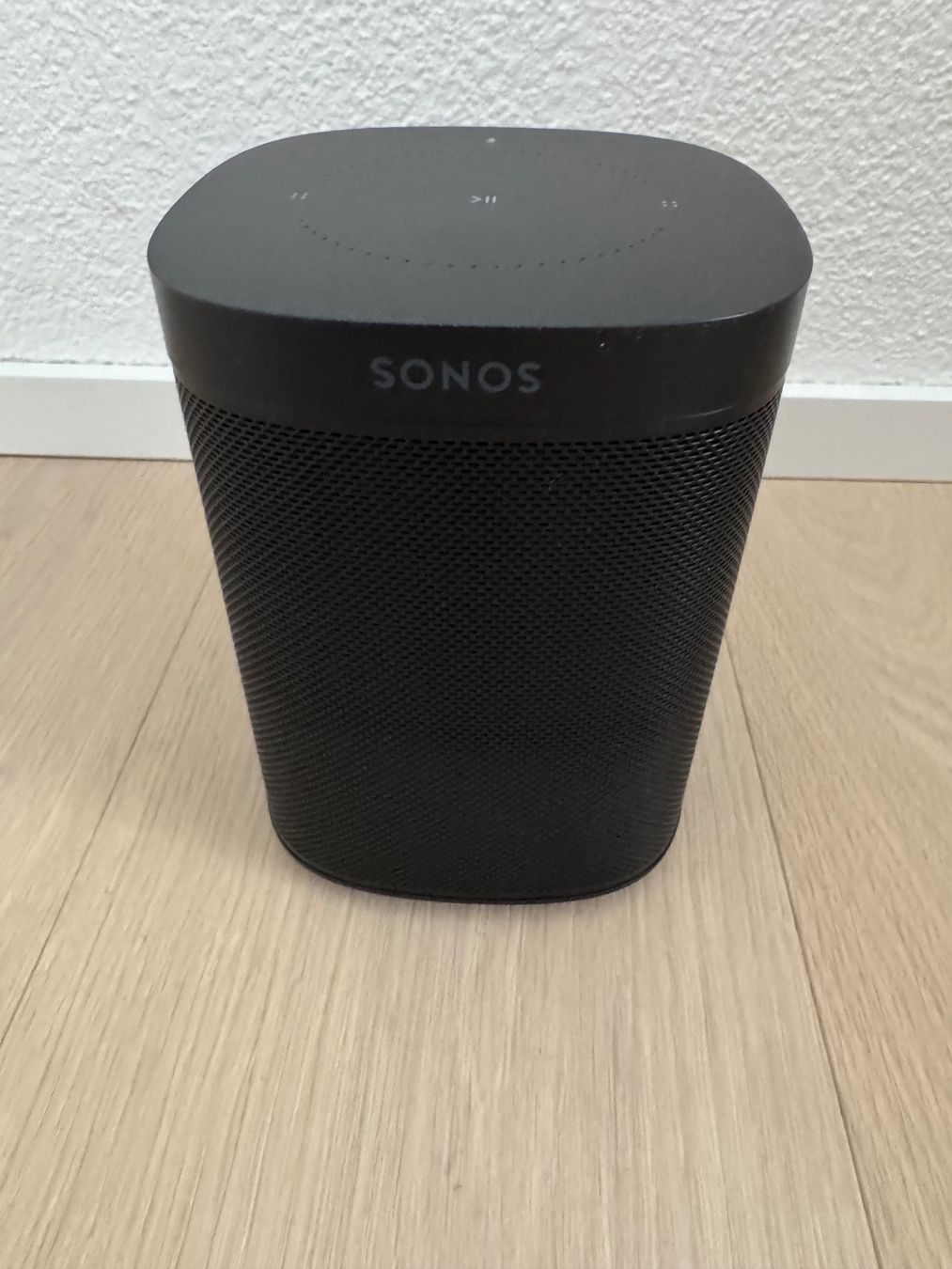 Sonos Haut-parleurs: Sonos One Gen2 Airplay 2, WLAN – D'occasion à Niederrohrdorf par 54Belaadpa43 1