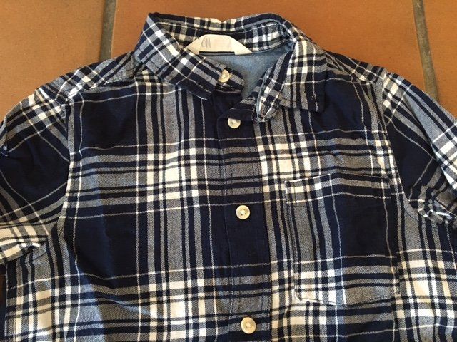 H&M Camicie, T-shirt & Polo: Langarmhemd H&M Grösse 134 – Usato da Rechthalten venduto da Cheech2 1