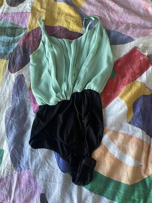 Top: Sandro Body – Usato da Zürich venduto da Grillieren