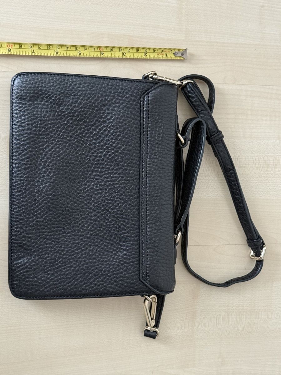 DKNY Sacs: DKNY Umhängetasche schwarz – D'occasion à Neerach par lar_tkp2 3
