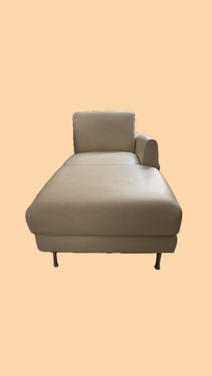 Sofas: Kleines Sofa, Einzelsofa beige – D'occasion à Zürich par ezcn25