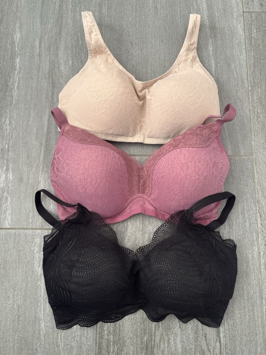 Triumph Altra biancheria intima: 3 BH Top Triumph Gr. 2 – Usato da Steffisburg venduto da nikita009