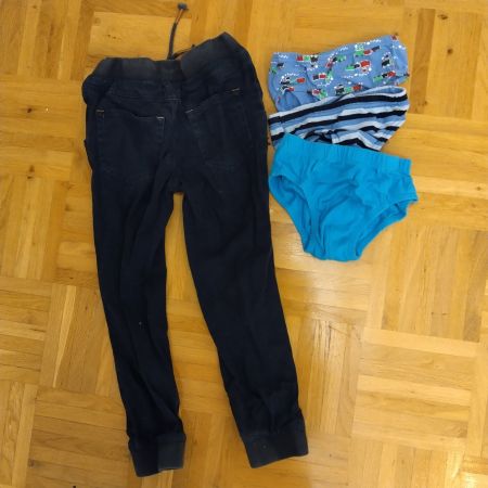 Kinder Kleider Paket, Grösse 110, Hose und Unterhosen
