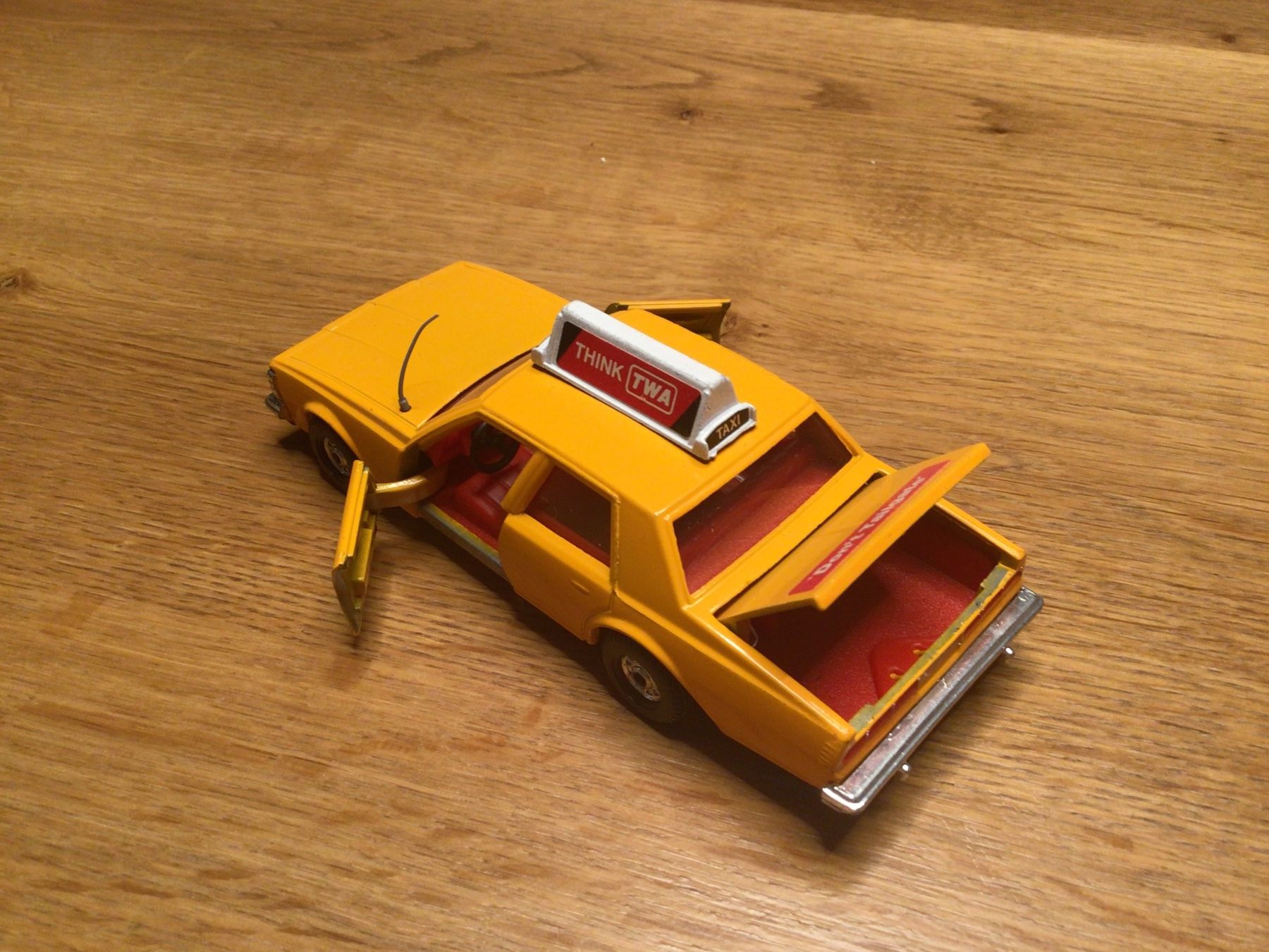 Corgi Toys Modellautos: Modellauto Chevrolet Caprice Classic Taxi – Gebraucht aus Oberengstringen von Reini1063 2