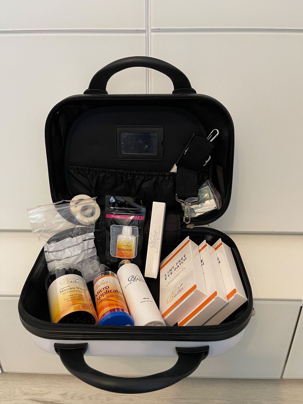 Maquillage: BLASHES Eyelash Starter Kit – D'occasion à Lützelflüh-Goldb par lin_v952