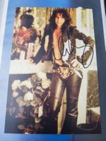 Alice Cooper - Autogramm auf Foto