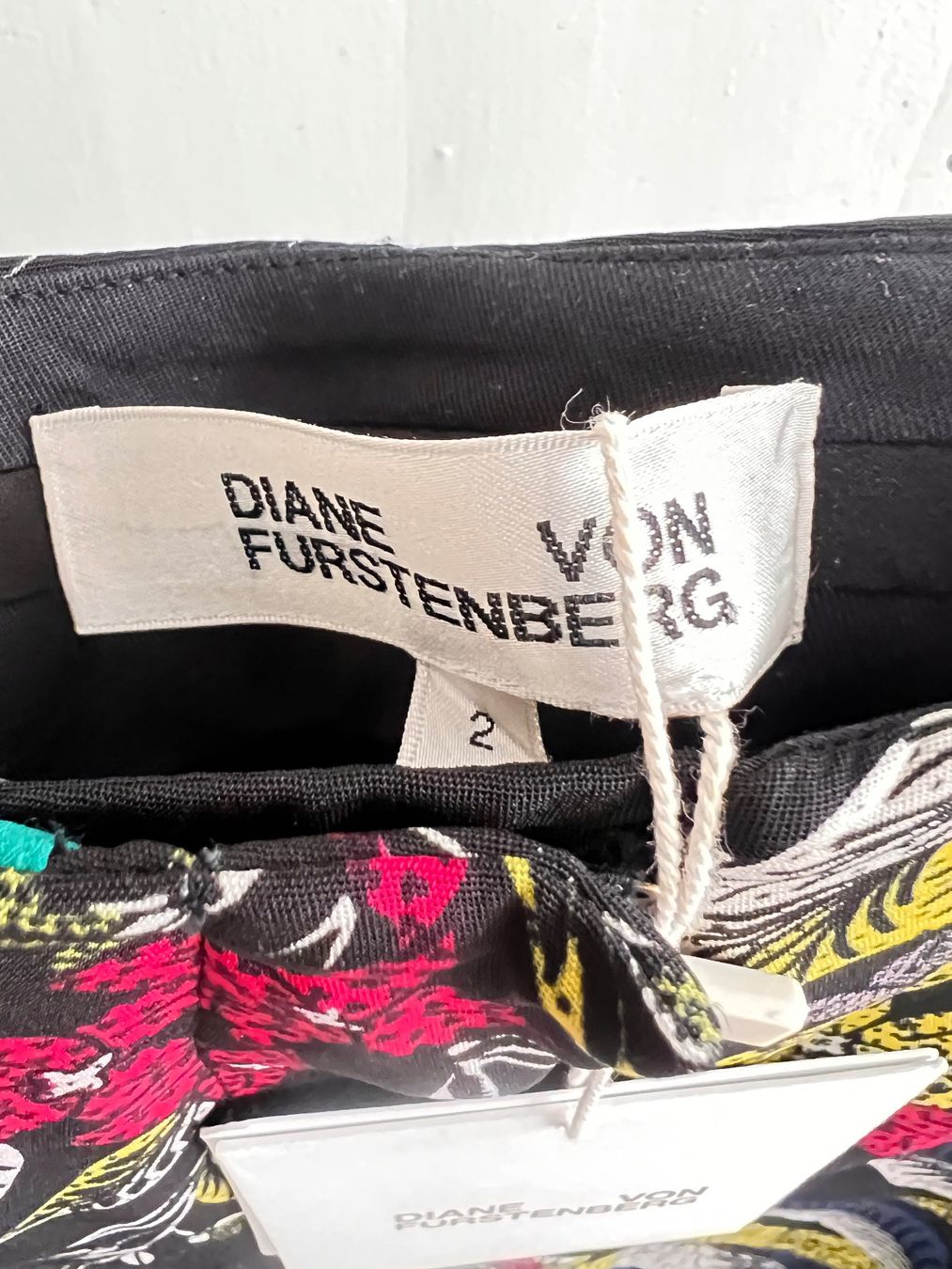 Diane von Furstenberg Pantaloni: Diane von Furstenberg pants – Nuovo (secondo la descrizione) da Lausanne venduto da NYC67 7